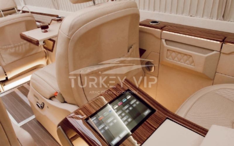 Mercedes Sprinter VIP Dizayn Barlı Sıralı İç Tasarım